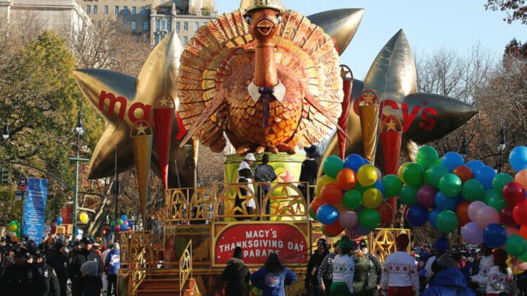 Macy's Thanksgiving Day Parade 3M People Expected