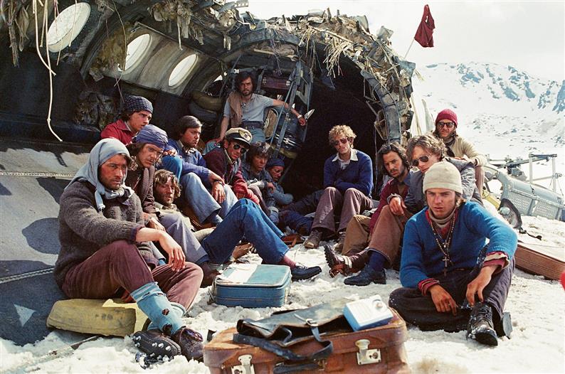 What Happened to Passengers of Flight 571?